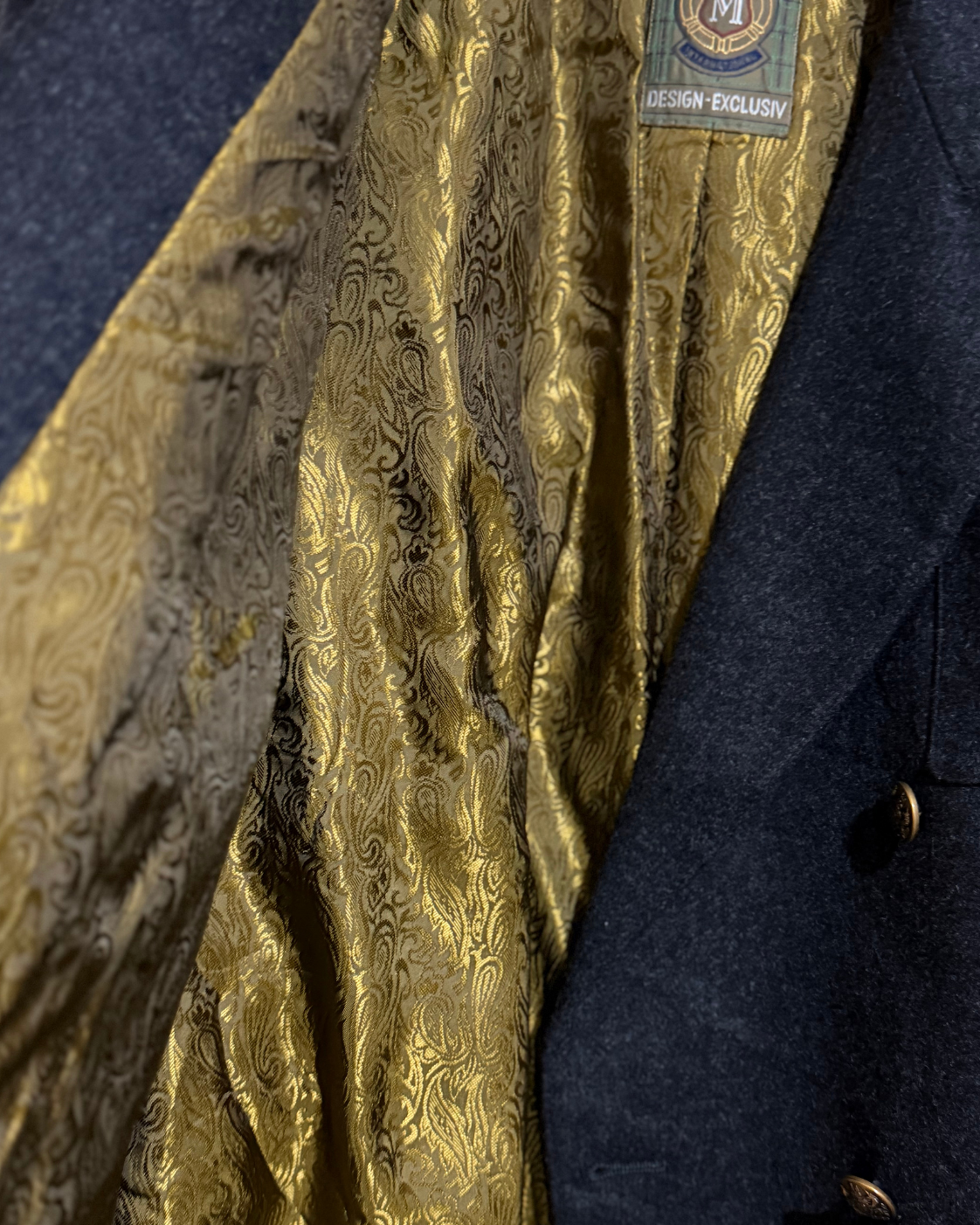 Abrigo vintage MARCONA · Design-Exclusiv | Lana | Botones Dorados | L - XL