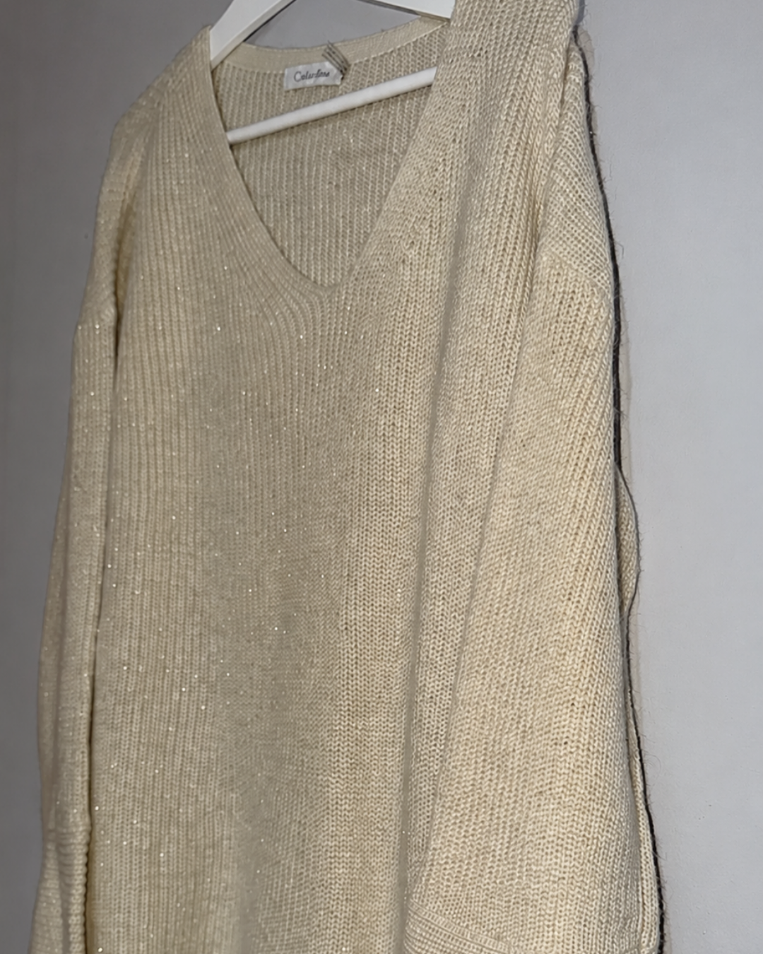 Sweater Largo Calvin Klein Cuello V con Brillos | Talla L -XL