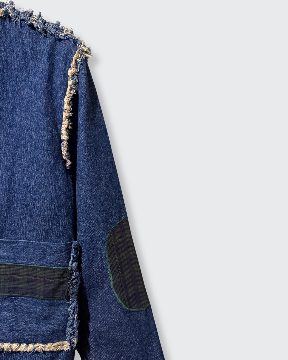 Chaqueta Denim Deconstruida | Edición Única Hecha a Mano