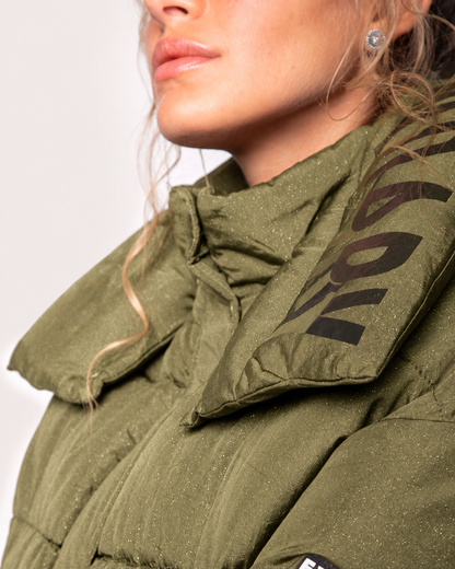 Parka puffer Everlast | Verde militar con capucha desmontable (100% poliéster)| Talla L
