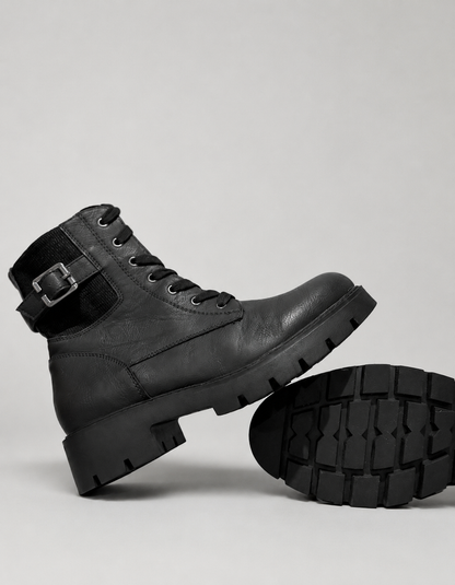 Botines marca Via della Rose | Militares con Hebilla | Talla indicada 38 (25.5 cm)