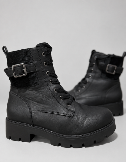 Botines marca Via della Rose | Militares con Hebilla | Talla indicada 38 (25.5 cm)