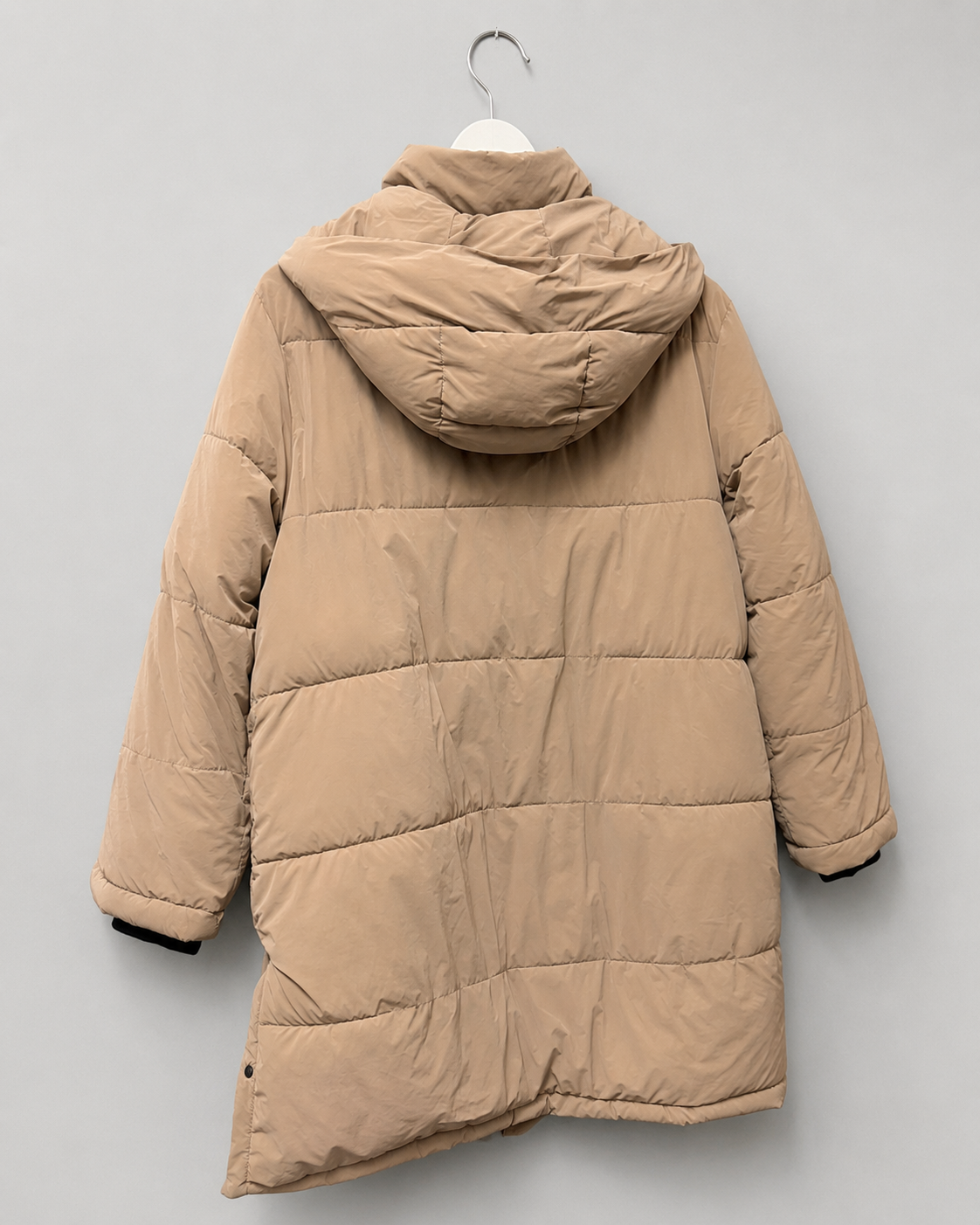 Parka larga puffer Zara — Camel/beige con capucha