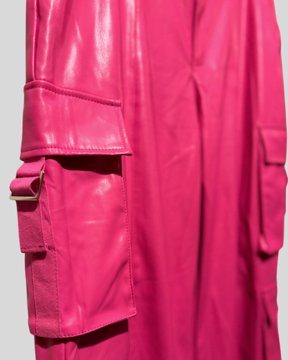 Pantalón cargo de cuerina Rosado Fucsia|  (Barbiecore) | Talla 44