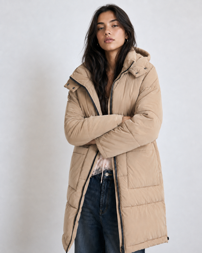 Parka larga puffer Zara — Camel/beige con capucha