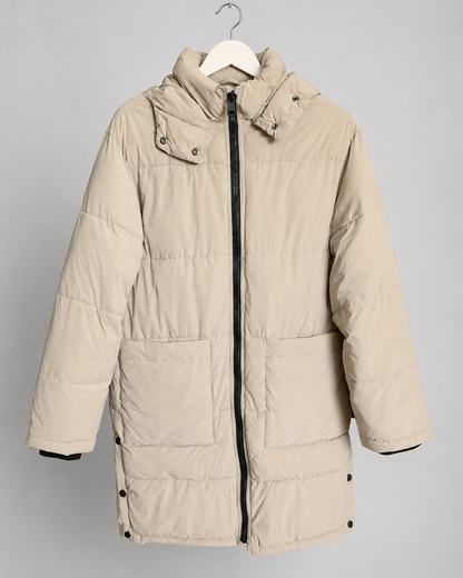 Parka larga puffer Zara — Camel/beige con capucha