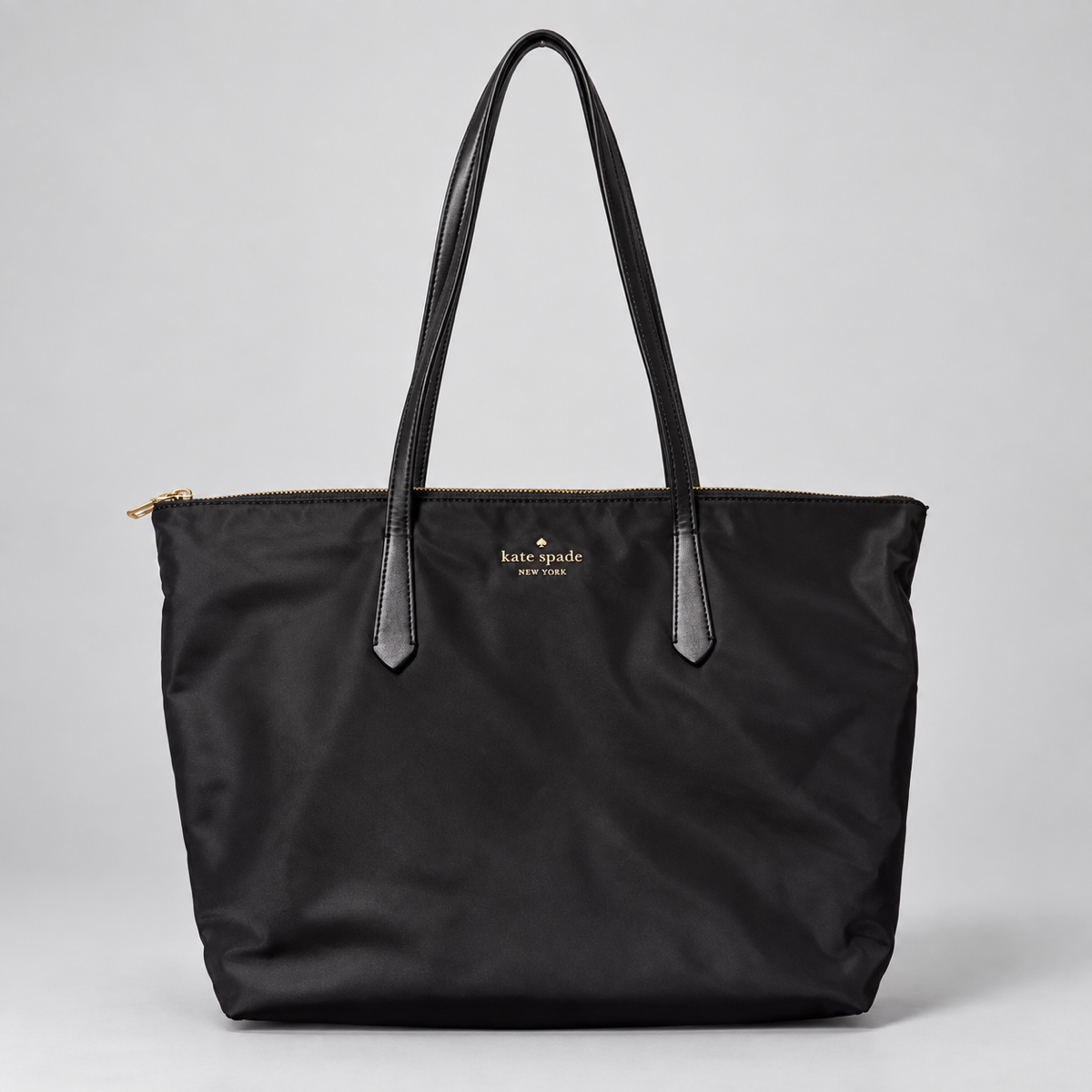 Tote Kate Spade New York | Nylon negro con herrajes dorados| Original